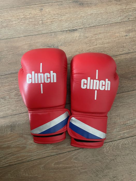 боксерские перчатки