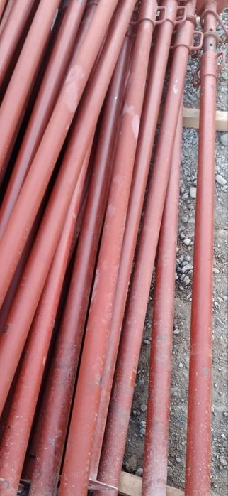 Popi metalici 3,6 m disponibili 500 bucati pret 45 ron buc