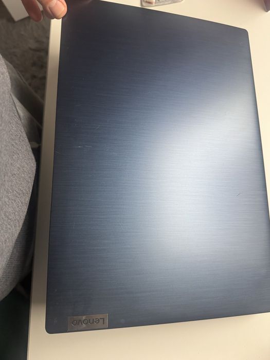 Laptop Lenovo ideapad 3 i5-1035G1