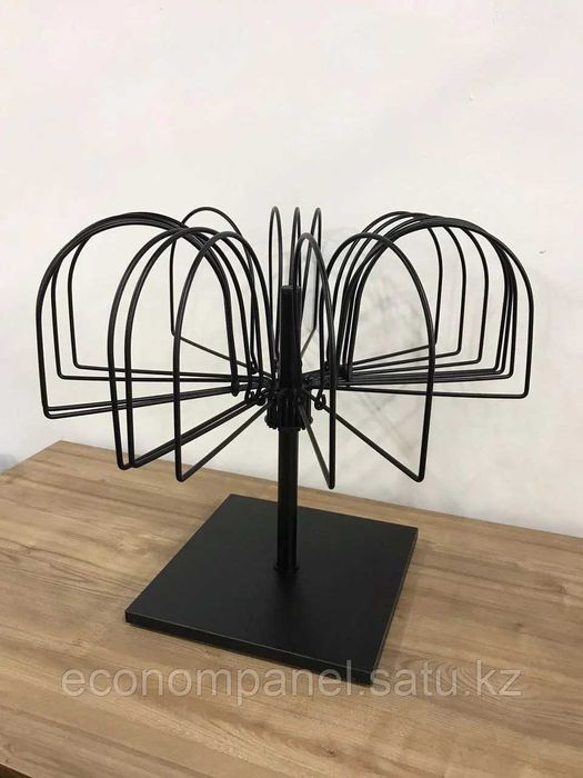 Органайзер для шапок, настольная (Стойка)