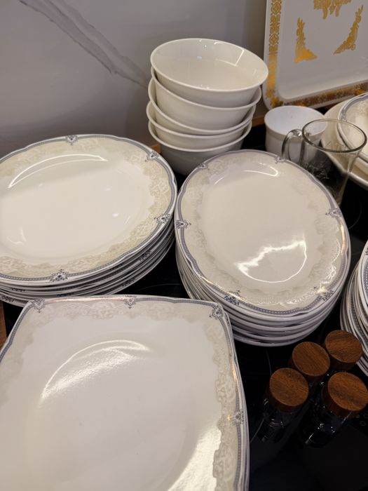 Продам посуду в хорошем состоянии