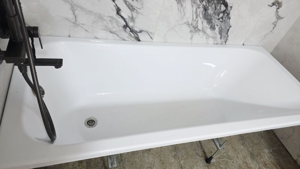 Ванна акриловая 170