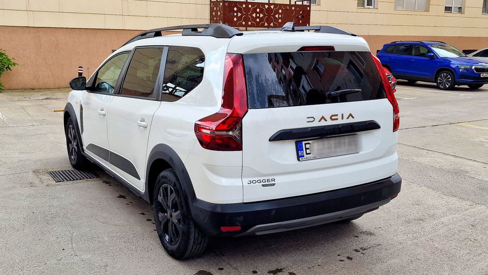 Dacia Jogger EXTREME HYBRID 1.6 ~ 140cp Cutie automata 2023  ~~km 38000