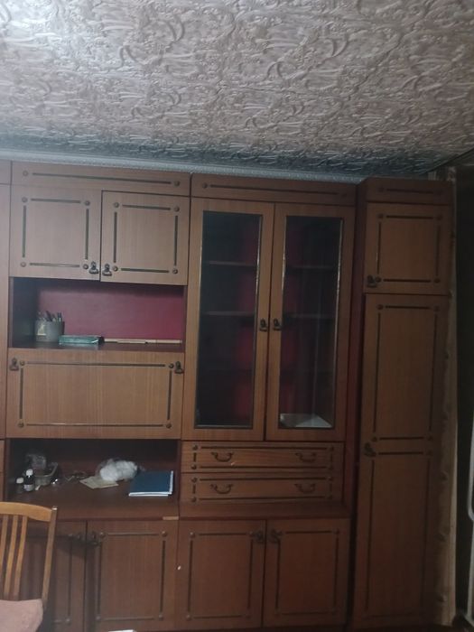 Продам  советскую стенку