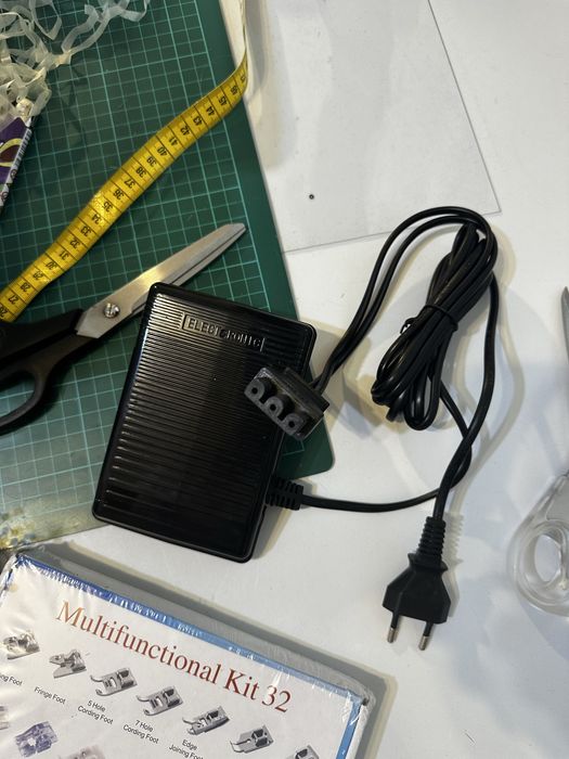 Pedala universala masina cusut casnica brother singer 220V