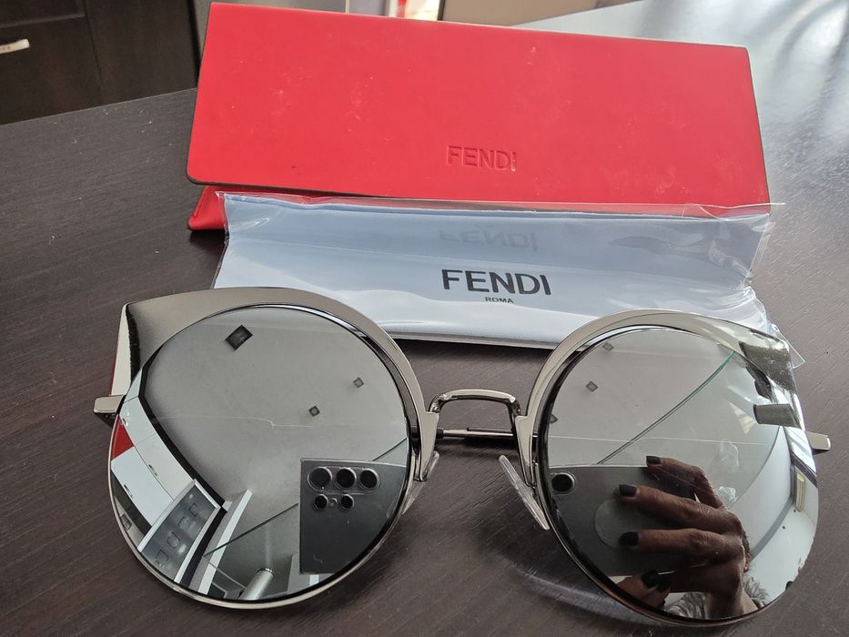 Оригинални слънчеви очила Fendi