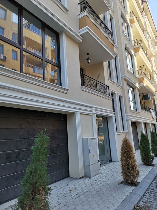 Дава се под наем Двустаен апартамент в Пловдив, Беломорски - 65 кв.м за 459 € - Снимка #2