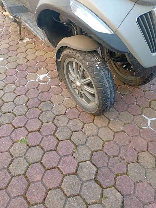 Vând Piagio MP3 300 cc