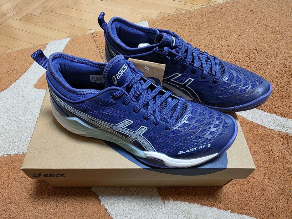 Оригинални маратонки "ASICS"-40 номер-нови!