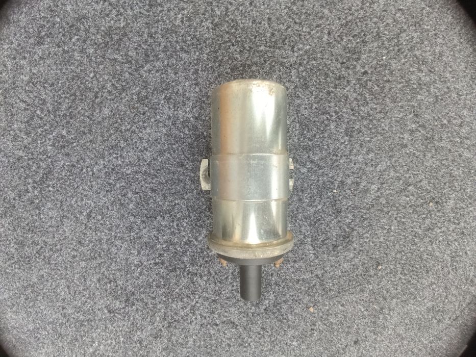 Бабина Жигули сотилади.