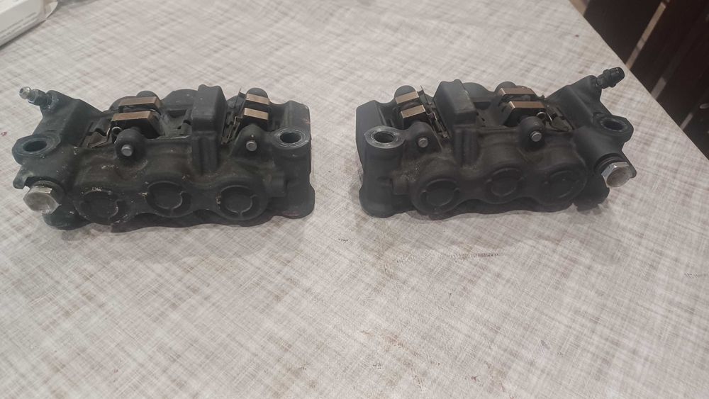 Спирачни апарати за Ямаха R1