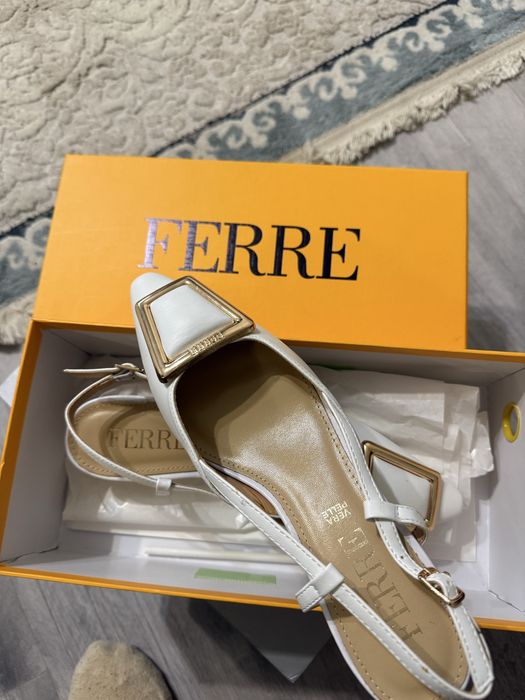 Продам шикарные туфли