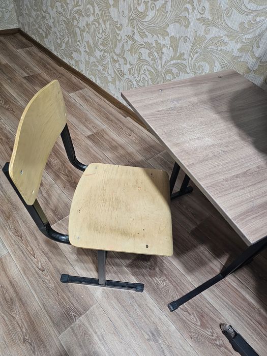 Парта стол для ученика