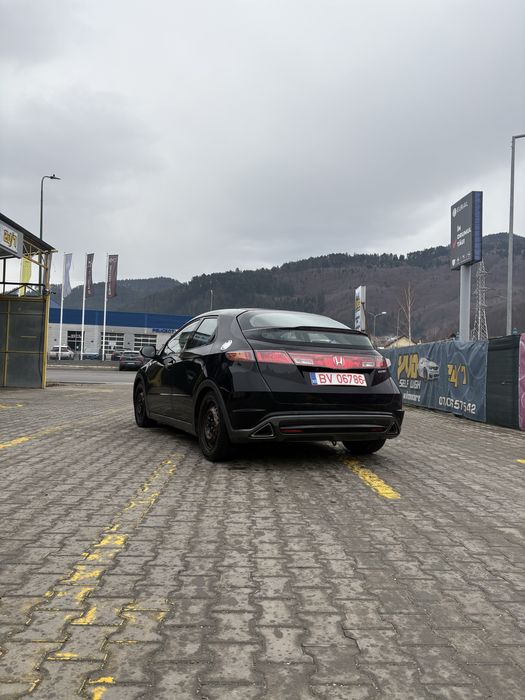 Honda Civic 1.8 - executive - manuala