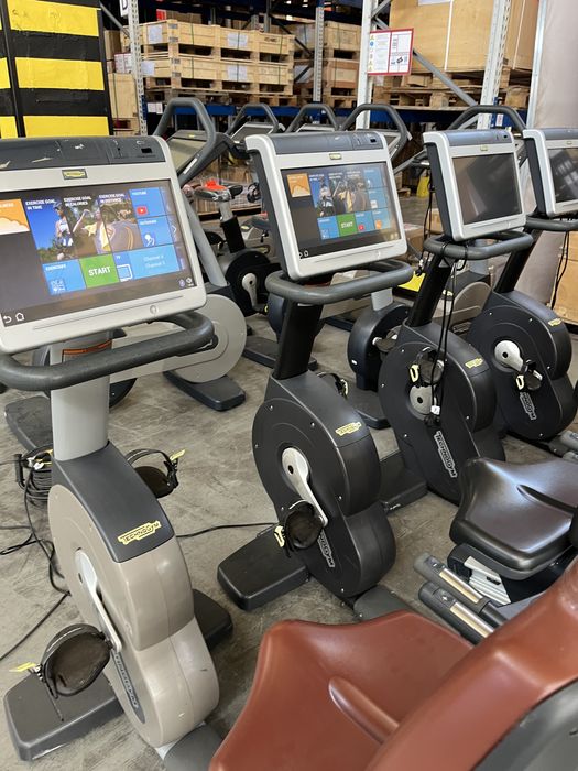 Biciclete si Eliptice profesionale Life fitness si Technogym