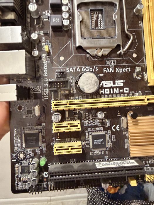 продам мать 1150 и кулера и моник