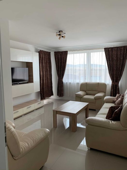 Apartament de inchiriat 3 camere