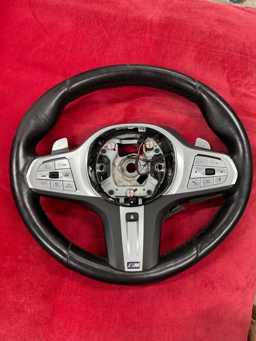 Волан bmw G серия с всички екстри