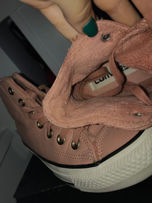 Converse piele dama