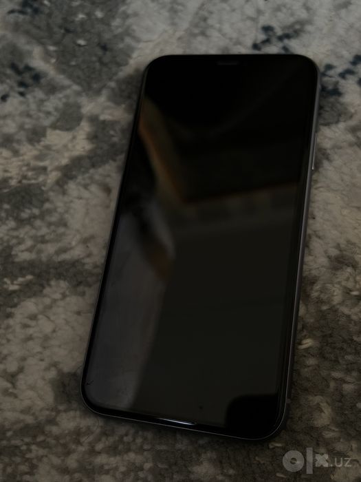 iPhone 11 состояние идеальное