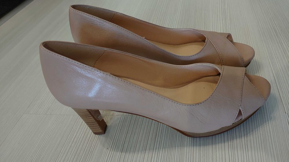 Дамски обувки  номер 40