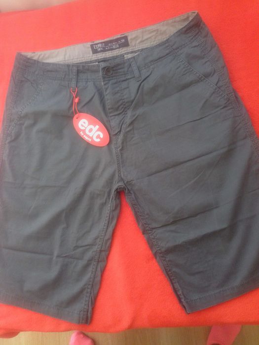 Нови бермуди ESPRIT  N:36