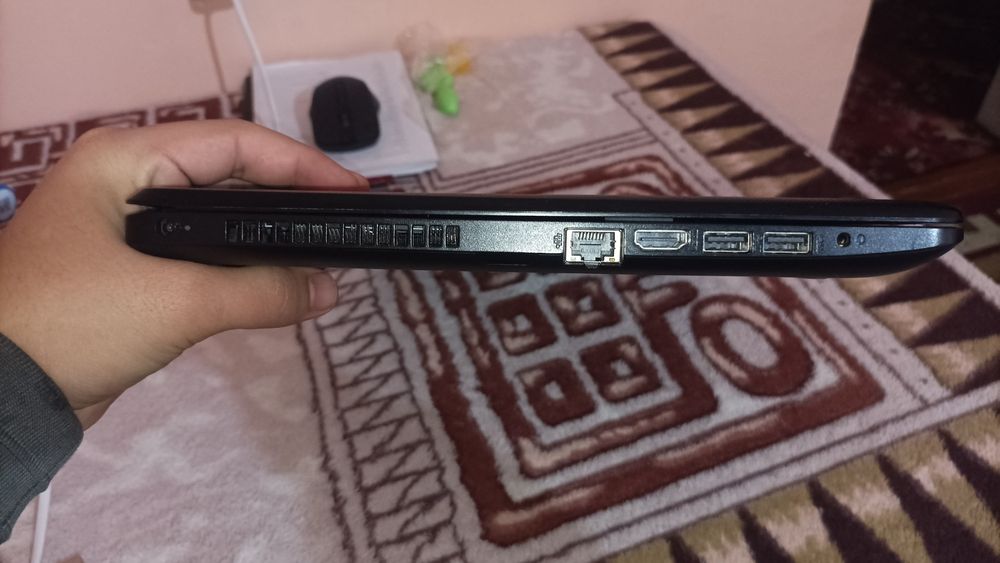 Hp notebook 15 (eskiroq model, holati yangi)