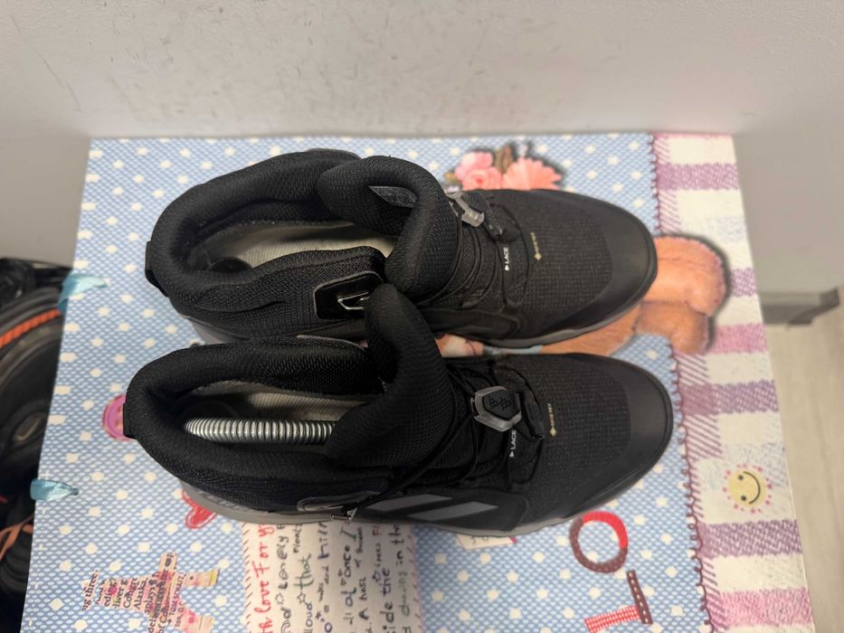 adidas Terrex Mid GORE-TEX''оригинални туристически обувки 38 номер