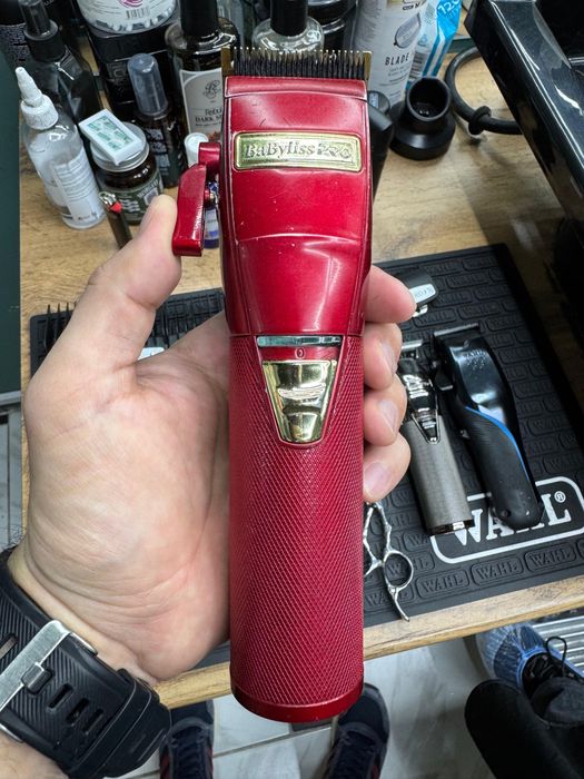 Продам машинку в отличном состоянии