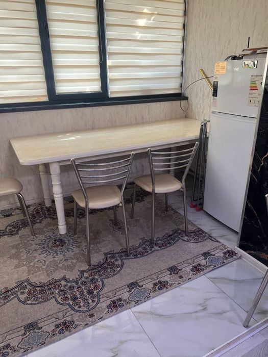 МЕТРО ХАМЗА.  2 переделенная в 3 х.  Аренда Евро ремонт