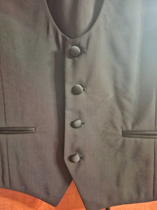 Vesta de ceremonie, culoare neagra