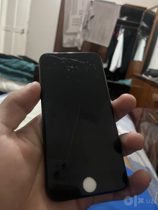 iPhone7 с гарантие