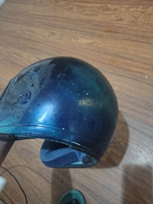 Каска для мопеда