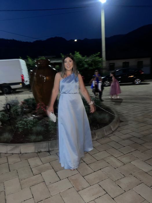 Vând rochie Asos