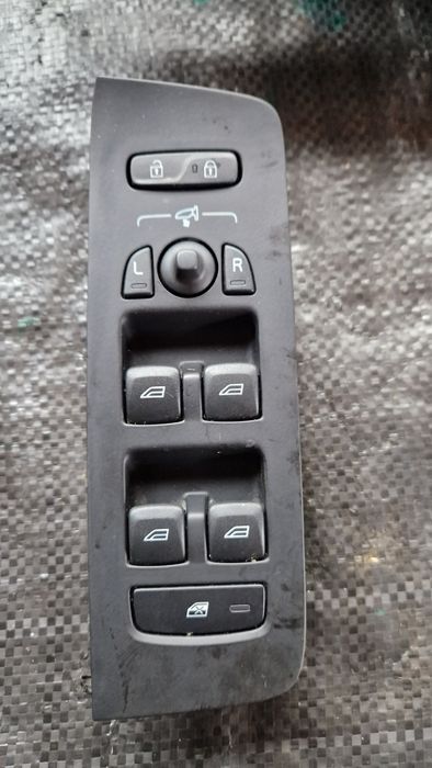 Butoane geamuri Volvo V40 2013, cod 31376495