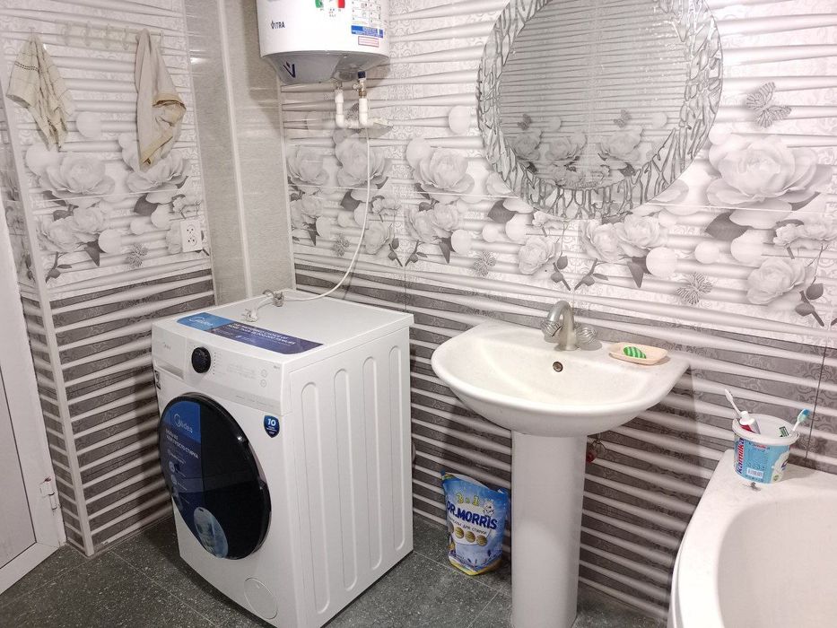 Aredna uchaska food. City