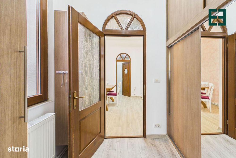 Apartament cu 2 camere etaj 1 - Zonă Centrală - Arad