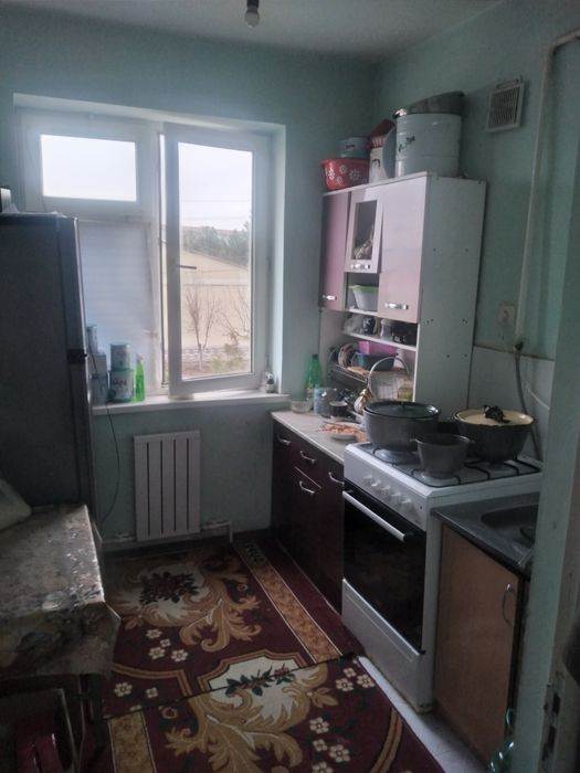 Kvartira sotiladi ipoteka buladi