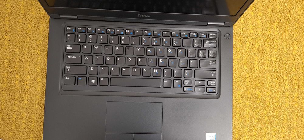 Laptop Dell I5 gen 8 barebone - fara memorie, ssd, baterie, incarcator