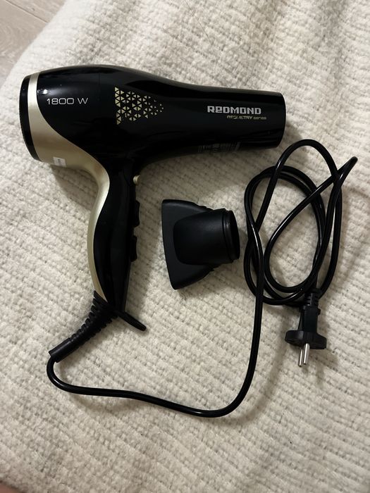 Фен для волос от Remond