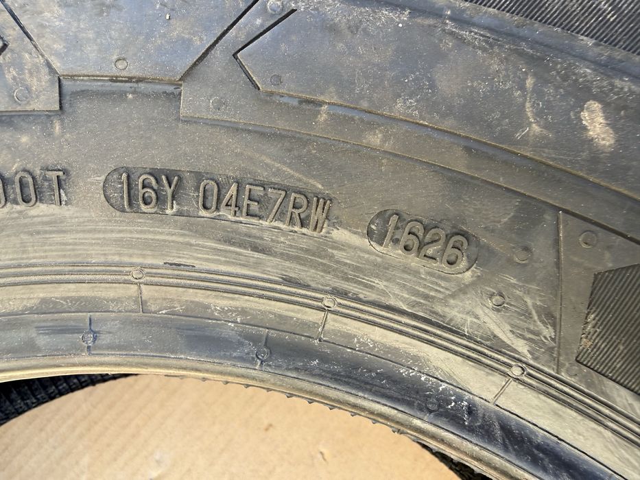 Зимна гума Continental 235/65/16C dot1626