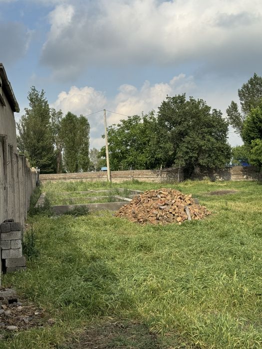 Продается 16 соткок Земли