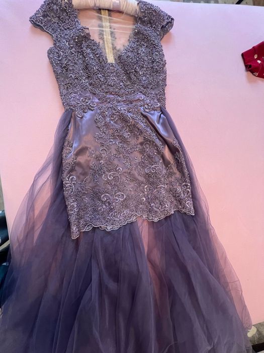 Rochie de Nașă  din tafta cu margele