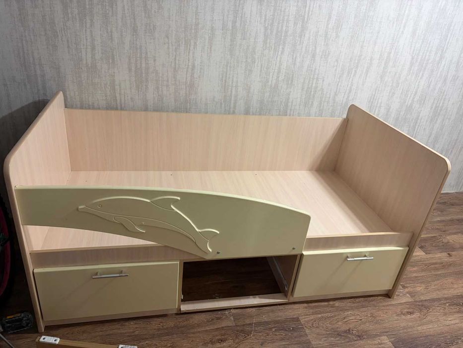 Кроватка детская