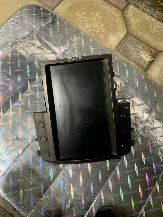 магнитола автомобиля lexus 570