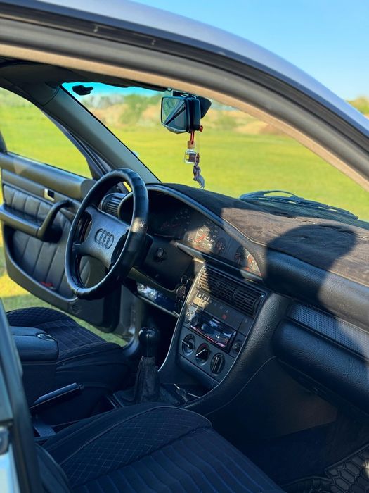 В продаже Ауди 100 ц4 2.3