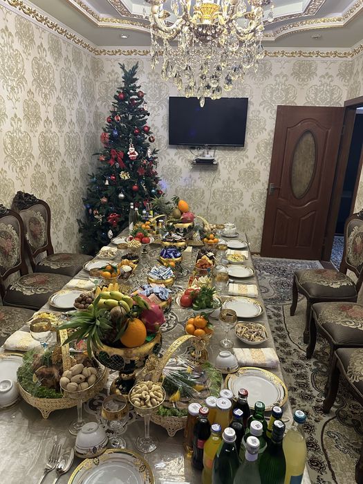 4 honali dom sotiladi