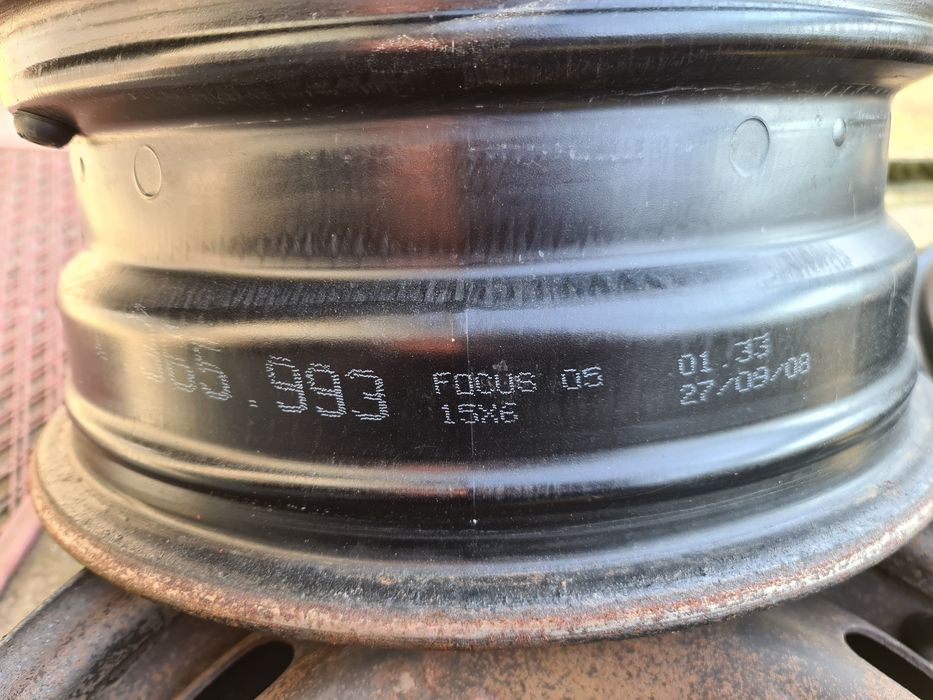 jante tabla R 15 ~ 5 x 108 ~ Ford Focus Fiesta Fusion