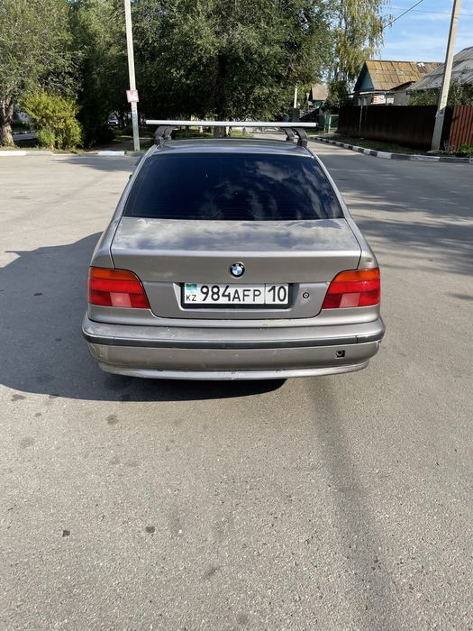 Продам БМВ Е 39