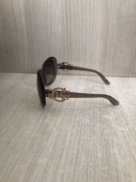 Guess слънчеви очила